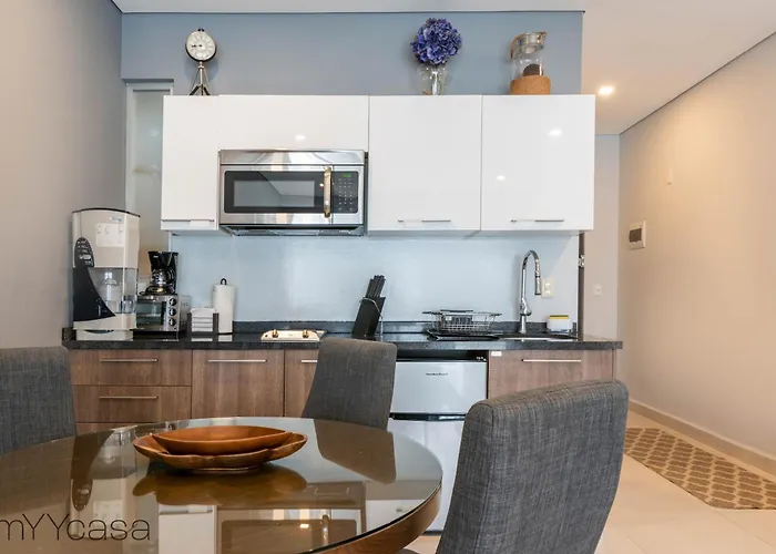 Lovely With Pool & Private Balcony In La Roma - Alure