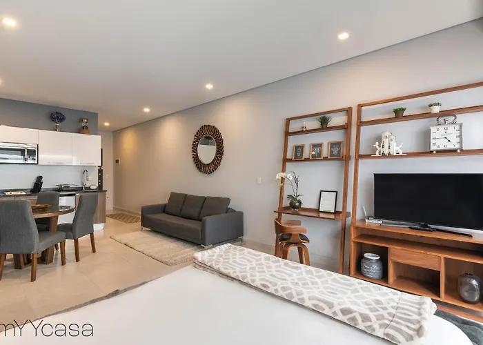 Lovely With Pool & Private Balcony In La Roma - Alure *